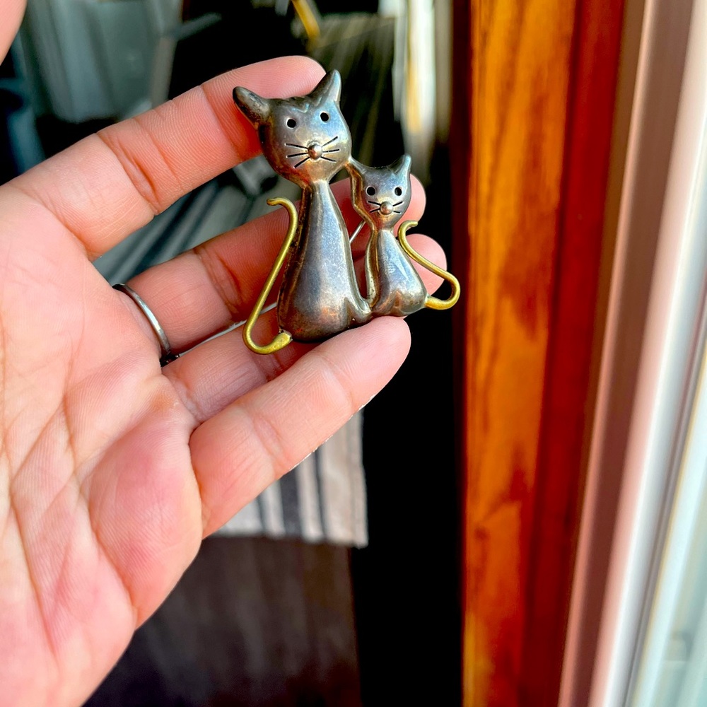 Brass Kitty Pin!